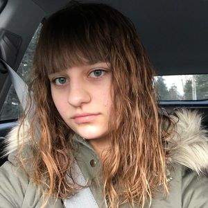 Meet your Posher, Natalie